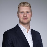 Óttar Proppé Email
