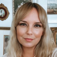 Christina Wark Email & Phone Number