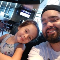 Illuminar LLC Employee Justin Sigston's profile photo