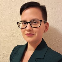 Stephanie Gnadt Email & Phone Number