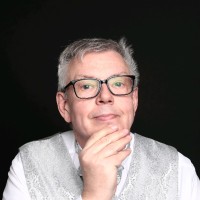 Mikael Johnsson Email