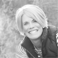 Rodan + Fields Employee Keri Mitchell's profile photo