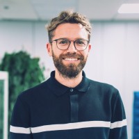 Marius Becker Email