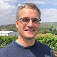 Daniel Junglas Email
