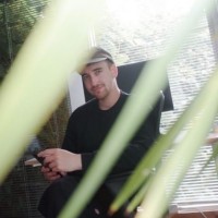 lululemon Employee Lee Giles's profile photo