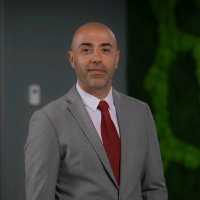 Erkut Zöngür Email