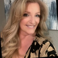 CENTURY 21 Circle Employee Paula McConahay's profile photo