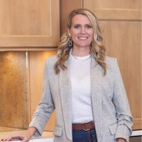 Lifestyle KB Employee Trish Russell's profile photo
