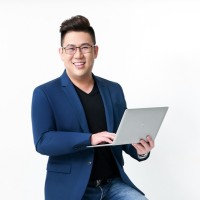 Huttons Asia Pte Ltd Employee Derek 吴玮彦's profile photo