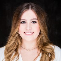 Charles Schwab Employee Anna Day's profile photo