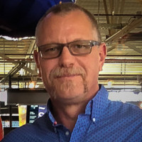 Robert Lindquist Email & Phone Number