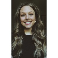 La Crosse Sign Group Employee Carlee Strong's profile photo