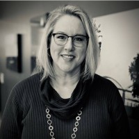 UNIVERSITY OF IOWA HOSPITALS &CLINCS Employee Katy Oberlander's profile photo