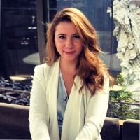 Aslıhan Karaarslan Email
