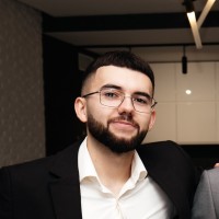 Nazar Tryasko Email