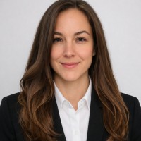 Daria Holm Email