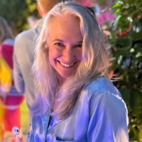 Julie Jackson Email & Phone Number