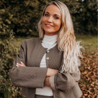 IAD Employee Elodie Ferte's profile photo