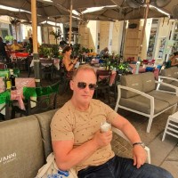 Brian Muncaster Email