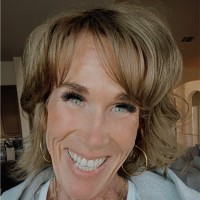 A Real Change Health, Inc Employee Sandi Krakowski's profile photo