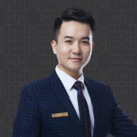Central Real Employee Leo Vu's profile photo