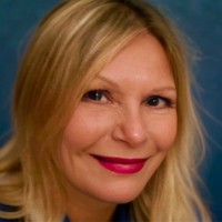 IKanChain Employee christine R.'s profile photo