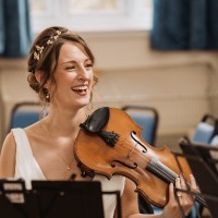 Isabelle Bentham Email