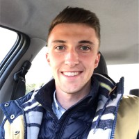 Axel Justum Email