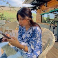 Hira Siddiqui Email