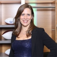 Financial Wellness Labs Employee Lynn Raynault's profile photo