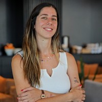 Daniela Ferrer Email