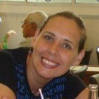 Leone Viljoen Email