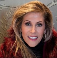 Sari Rosenberg Email & Phone Number
