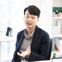 Minyoung Jeong Email & Phone Number