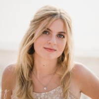 Kylie Hammons Email & Phone Number
