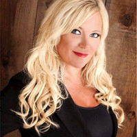 Coldwell Banker Ronan Realty, Brokerage Employee Elise Tomlinson's profile photo