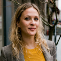 Email e telefono di Julie Baumgardner