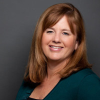 Leslie Quinn Email & Phone Number