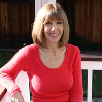 Bay Cities Paving & Grading, Inc. Employee Julie Lomeli's profile photo