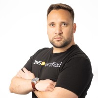 Amazon Employee Oswaldo Díaz's profile photo