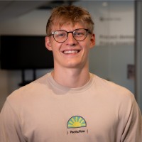 Frederik Banja Email