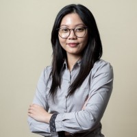 A bank Employee Su Win's profile photo