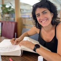 Anne-Sophie Vandevoorde Email