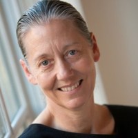 Sandi Davis Email & Phone Number