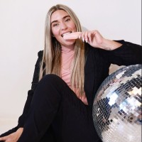 Samantha Bergant Email & Phone Number