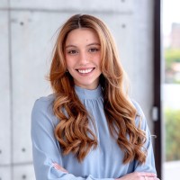 Luiza Mendonça Email