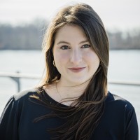 Whiteboard Advisors Employee Julianne Ayers's profile photo