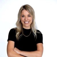 Kirsten Hunt Email & Phone Number