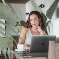 Sophia Bouchama Email