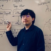 Howie Liu Email
